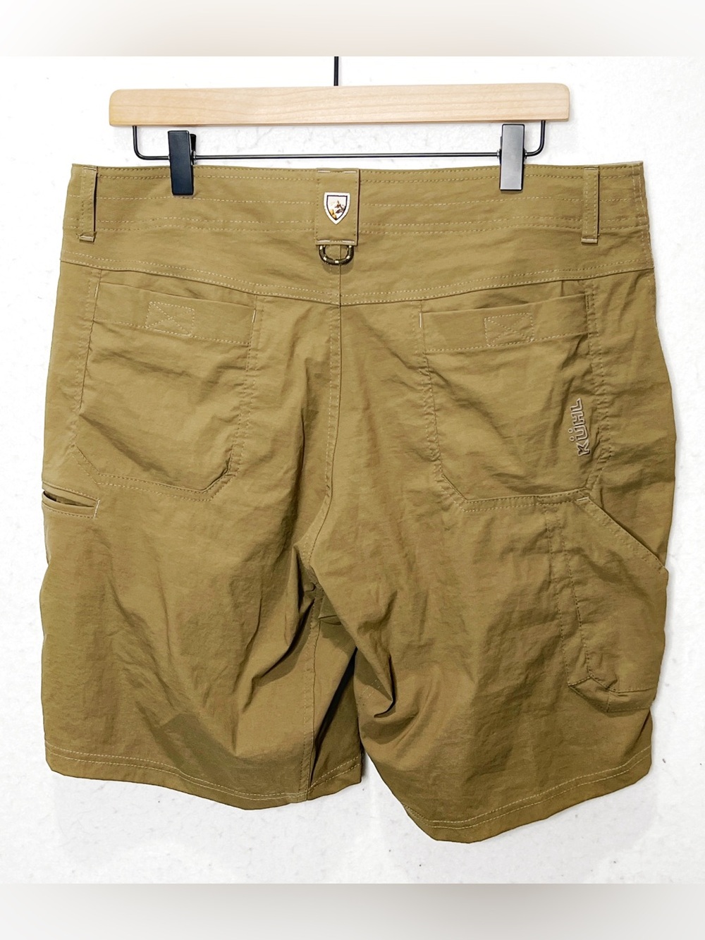 KUHL Renegade 35 Buckskin Khaki Cargo Shorts 5121 Hiking Outdoor Stretch Gorpcor - Picture 2 of 12